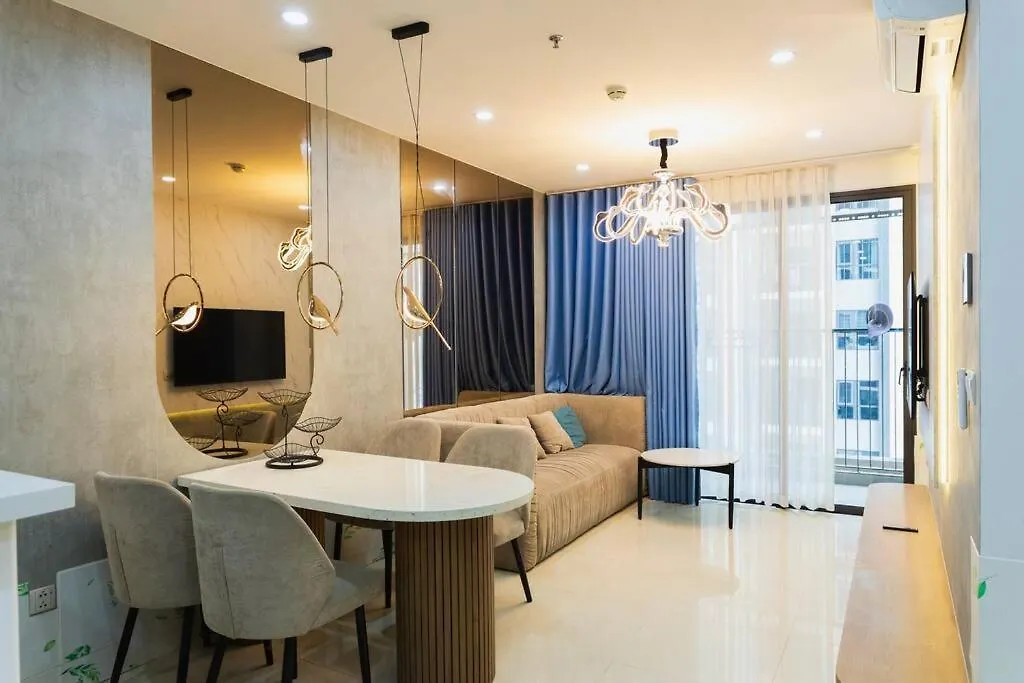 Apartment In Quan 10 - 1 Room Ha Do Centrosa Ho Chi Minh City