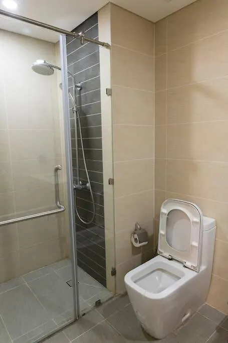 Apartment In Quan 10 - 1 Room Ha Do Centrosa Ho Chi Minh City